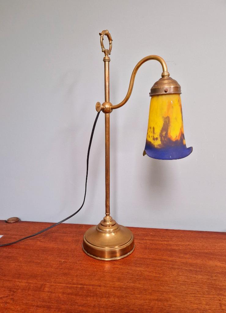 Lampe de bureau Art Déco en laiton, Frères Muller, 1920, Enlèvement ou Envoi