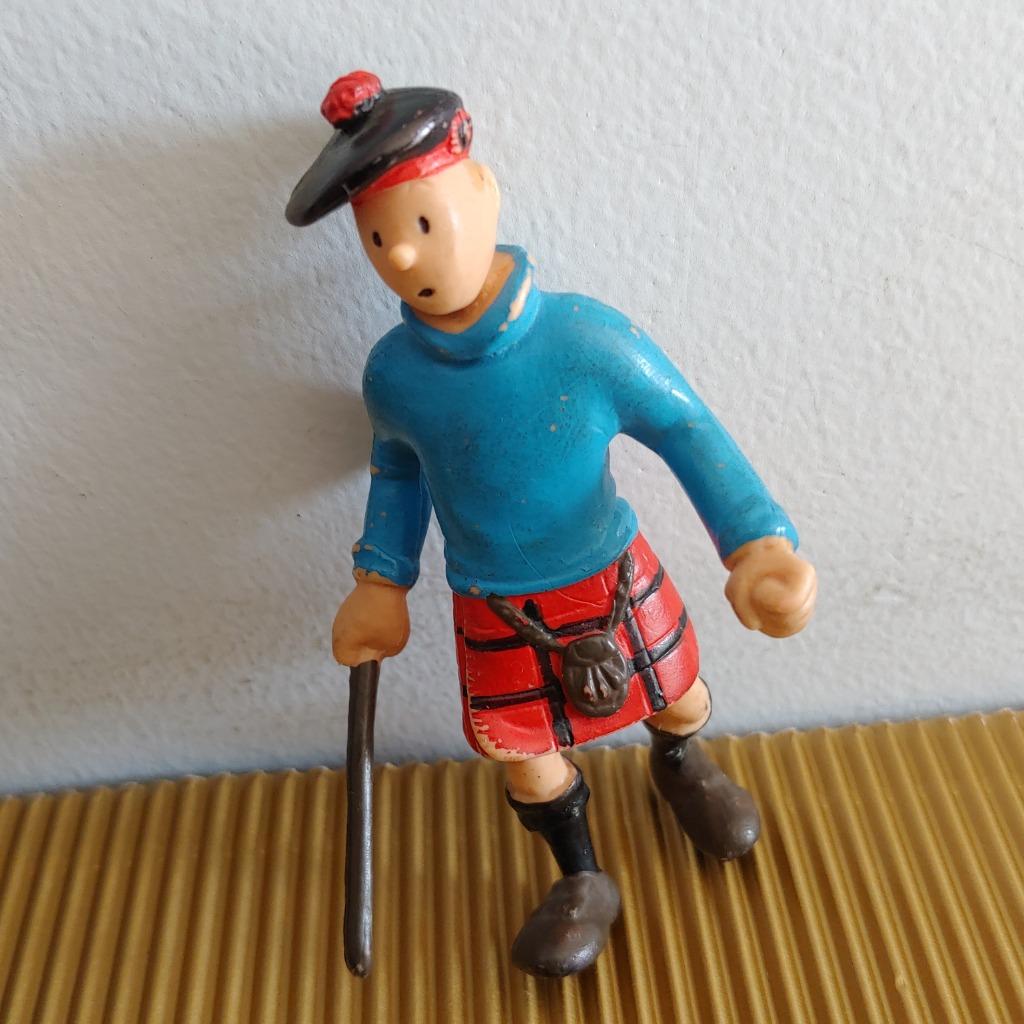 Kuifje als Schot 1994 Plastoy Hergé TL 8 cm, Ophalen of Verzenden, Kuifje, Gebruikt, Beeldje of Figuurtje