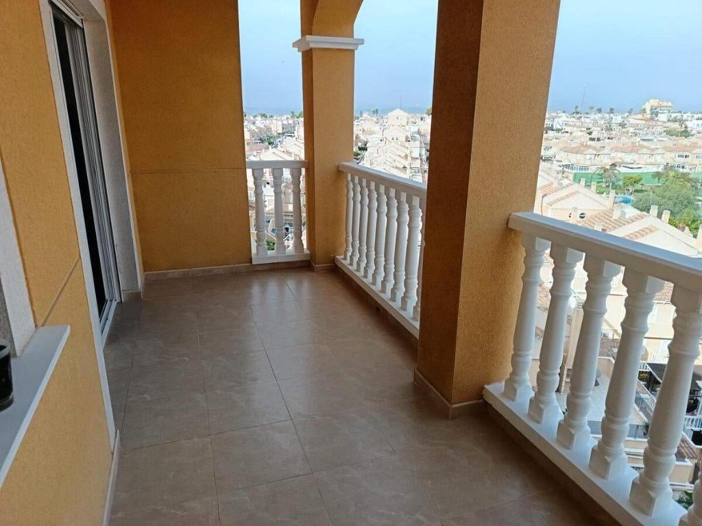 Penthouse/ dakterras en parkeerplaats/Torrevieja, Torrevieja, Spanje, 65 m², 2 kamers
