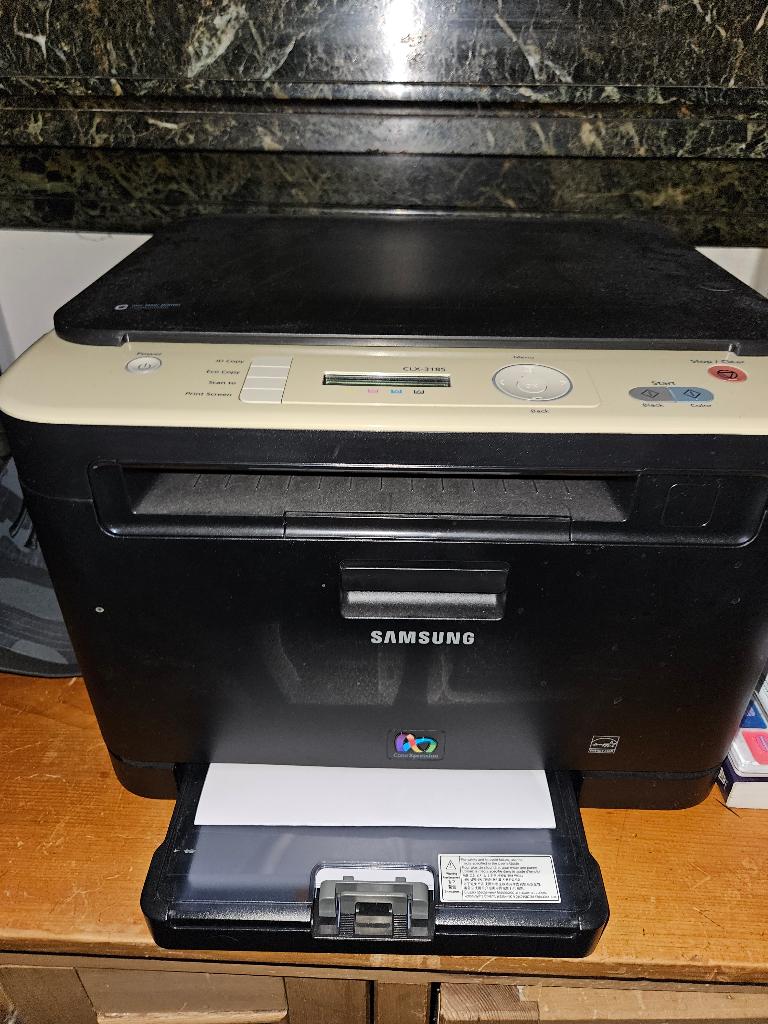 SAMSUNG CLX-3185 LAZER KLEURENPRINTER SCANKOPIËREN - All-in1, Ophalen, Gebruikt