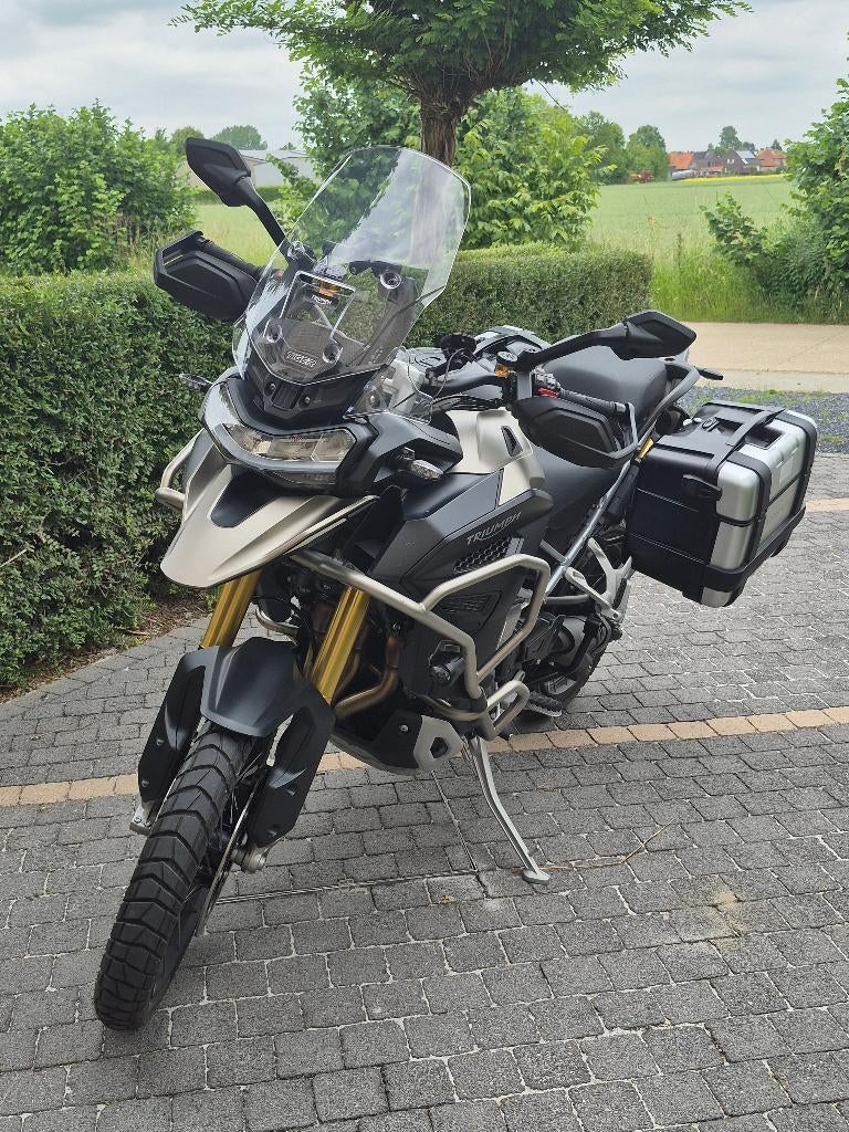 TE KOOP: Triumph TIGER 1200 Rally Explorer