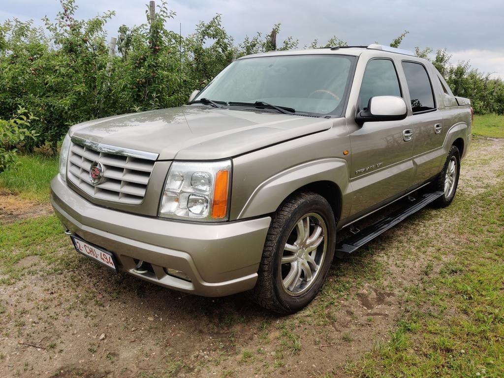 Cadillac Escalade Lpi lichte vracht 0495207391, Auto's, Bestelwagens en Lichte vracht, Automaat, 4 deurs, Beige, Bedrijf