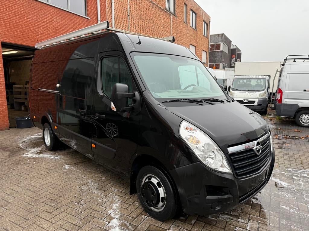Opel movano 2.3dci 165pk euro6 L3H2 RWD, Auto's, Bluetooth, Euro 6, Zwart, Bedrijf