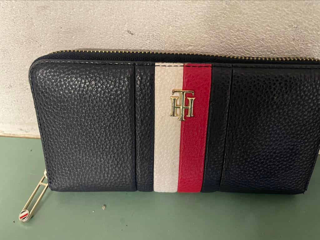 Portefeuille en cuir Tommy Hilfiger., Bijoux, Sacs & Beauté, Enlèvement, Comme neuf, Autres marques, Cuir