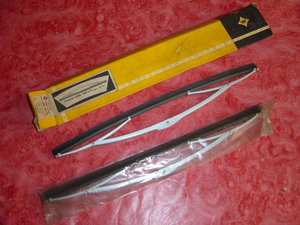 Ford Taunus 17M - Set ruitenwissers - 32 cm, Ophalen of Verzenden, Nieuw, Ford