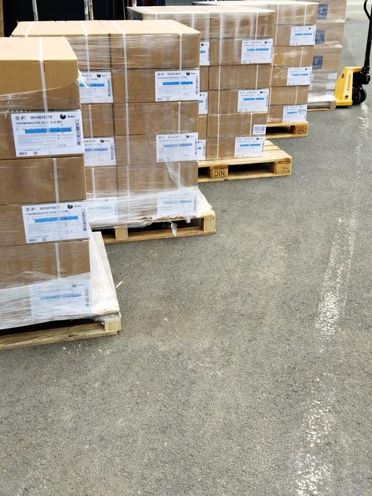 Chaudière murale à gaz à condensation combinée Bulex ThermoM, Bricolage & Construction, Enlèvement, Neuf, Radiateur