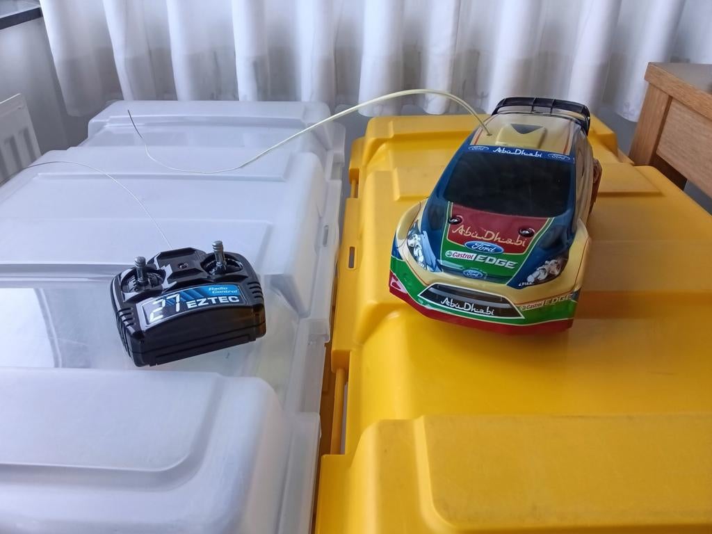 Rallywagen Ford Abu Dhabi (S4/3), Ophalen of Verzenden, Gebruikt