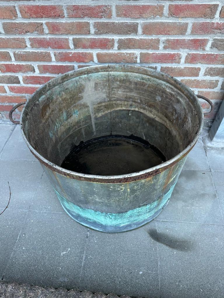 Koperen ketel-kuip, bloemen, planten, boomje (ton, bloempot), Ophalen, Overige materialen, Gebruikt, Rond