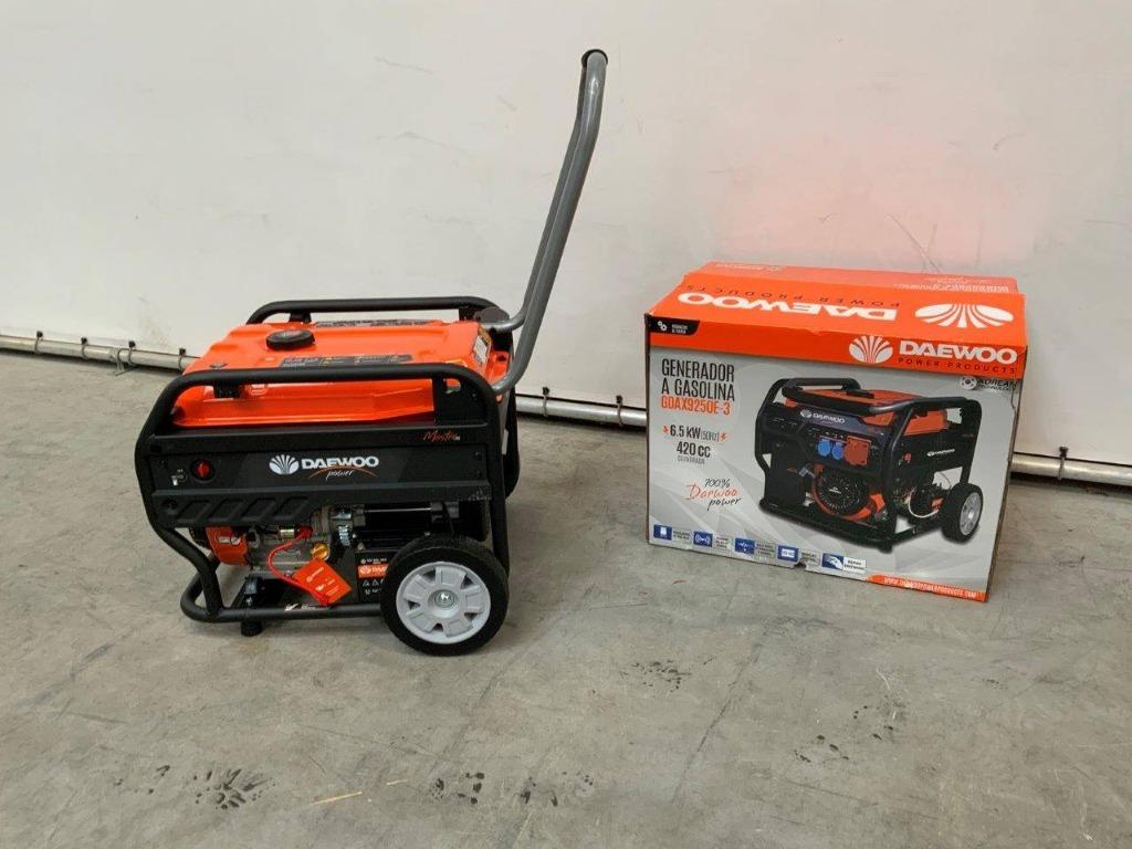 Daewoo GDAX4050/GDAX9250 stroomgroep te huur / te koop, Doe-het-zelf en Bouw, Aggregaten, Elektrisch startend, Benzine, Nieuw