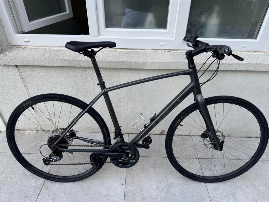 Trek FX 2 Disc (2023) - zwart - Maat L - Technisch perfect, Fietsen en Brommers, Ophalen, Gebruikt, Overige merken, Versnellingen