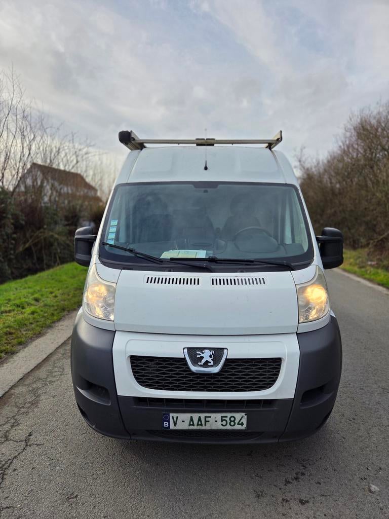 Peugeot Boxer 2.2 Diesel, Auto's, Bestelwagens en Lichte vracht, Stof, Wit, Bedrijf, Bluetooth