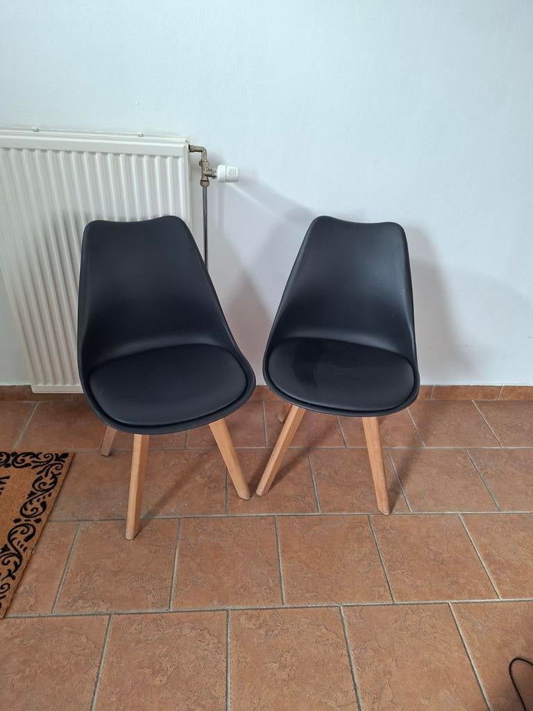 Lot 2 chaises, Enlèvement, Noir, Deux