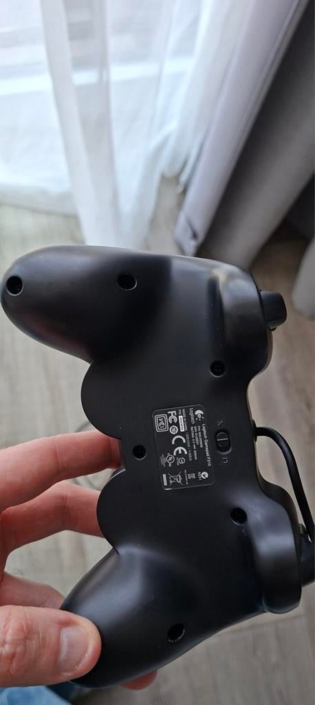 Logitech F310 Gamepad – Bedrade PC Controller, Enlèvement