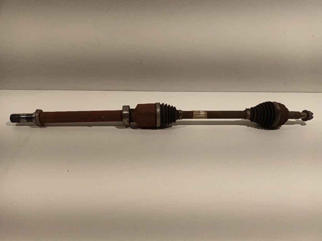 Aandrijfas rechts voor Renault Clio, Onderdelen@venauto.nl, Van der Ven Autorecycling B.V., Gebruikt, Ettenseweg 76, 4706 PB Roosendaal, The Netherlands