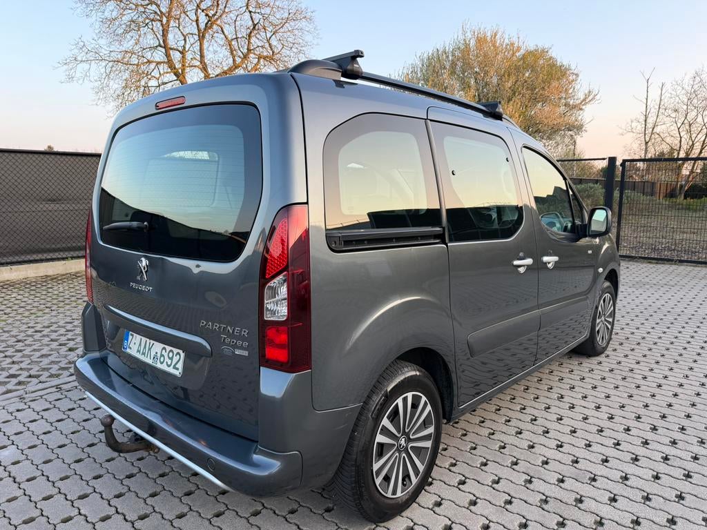 Peugeot partner 1.6 hdi bj 2015 goede staat, Autos, Euro 5, Achat, Entreprise, Boîte manuelle