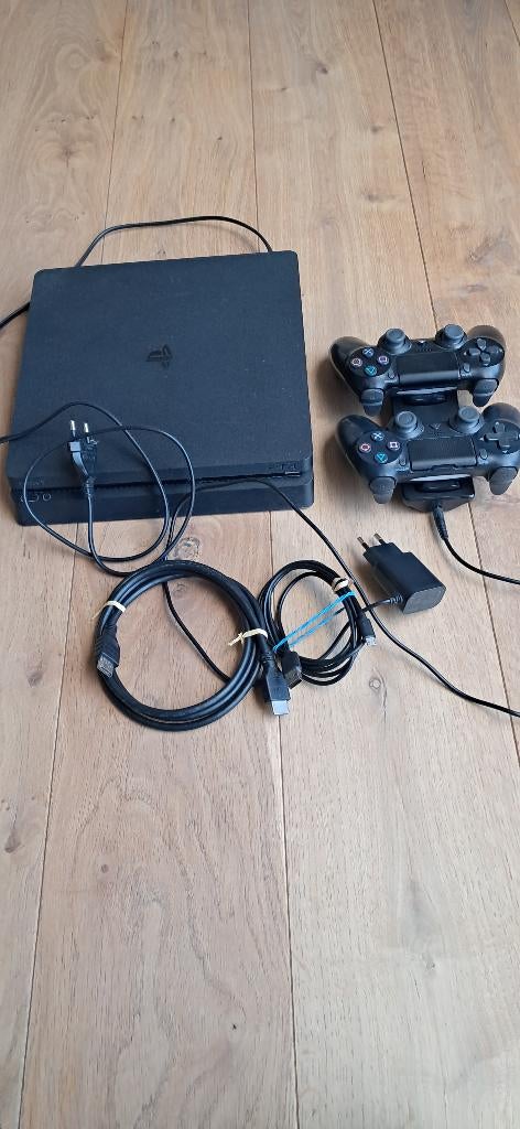 PS4 console, Ophalen, Met 2 controllers, Original, Met harde schijf