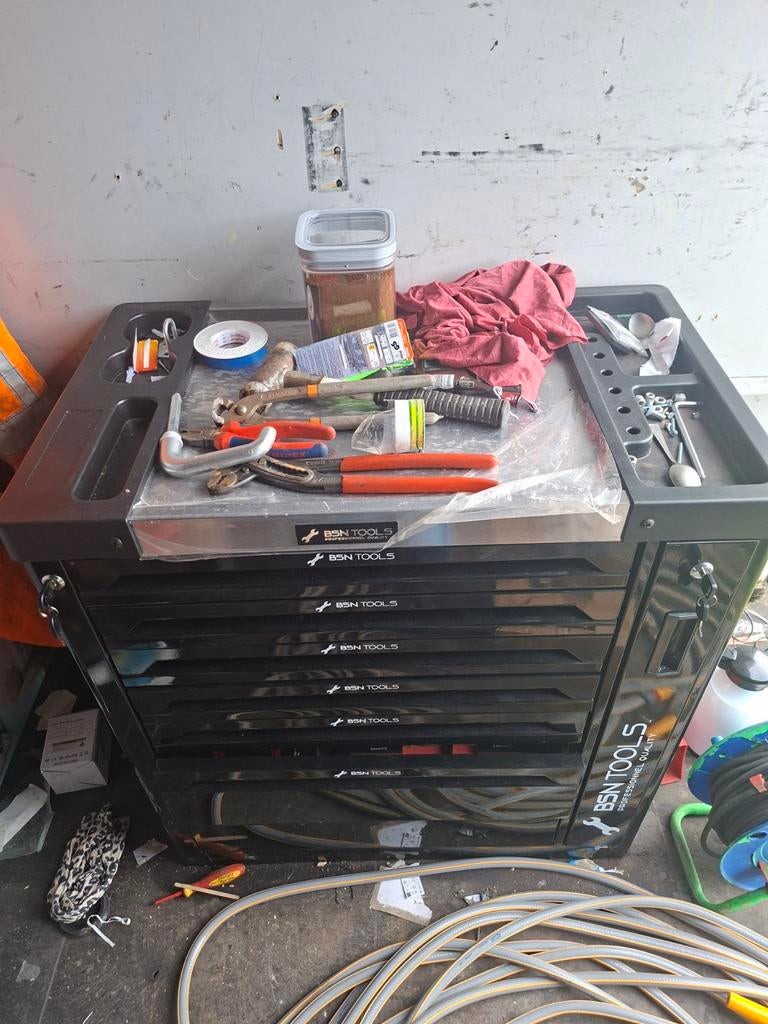 Gereedschap, Enlèvement