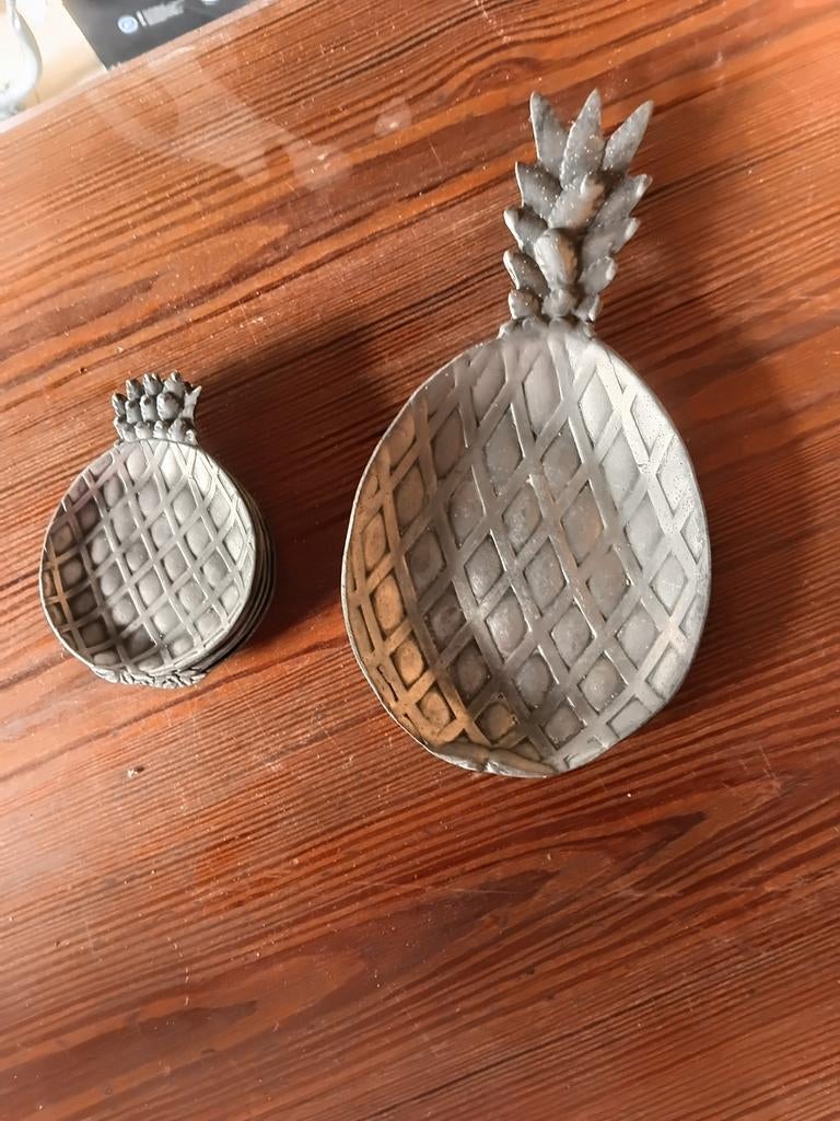 Superbe ensemble de table en étain 94% motif ananas., Antiek en Kunst, Antiek | Tin, Ophalen of Verzenden