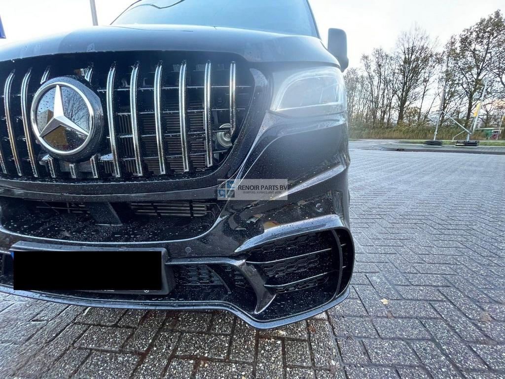 Bumper Mercedes Sprinter W907 AMG V6 Sport GT Grill Voorbump, Auto-onderdelen, Gebruikt, -, Voor, -