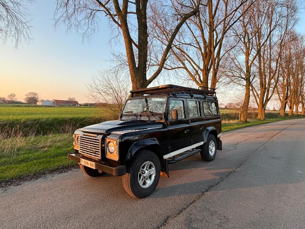 Defender 110, Autos, 90 kW, Achat, 7 places, Noir