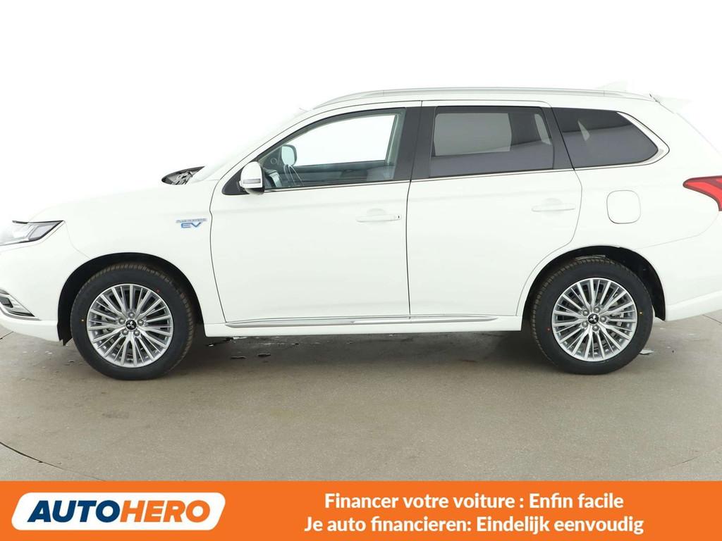 Mitsubishi Outlander 2.4 PHEV 4WD (bj 2020, automaat), Auto's, Automaat, https://public.car-pass.be/vhr/bf9bb2b5-d2ab-4136-8cbc-1ba13685a6f4