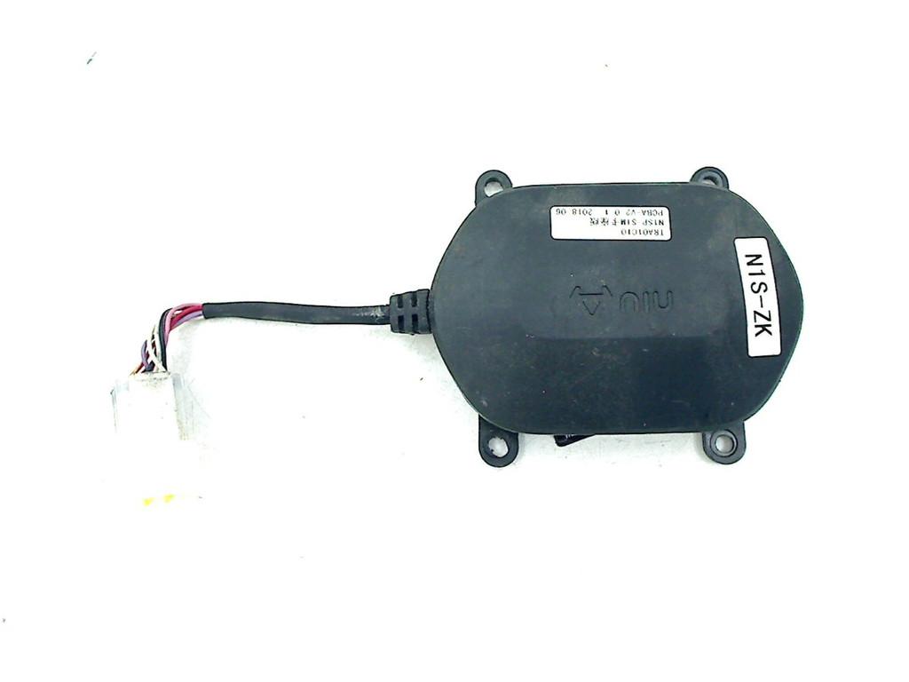 MODULE D ALLUMAGE ECU UNITE (CDI IGNITION) Niu NQi 1s, Niu, P.J. Troelstraweg 8 8
3144 CX  MAASSLUIS, NL, Info@cama-motorparts.nl