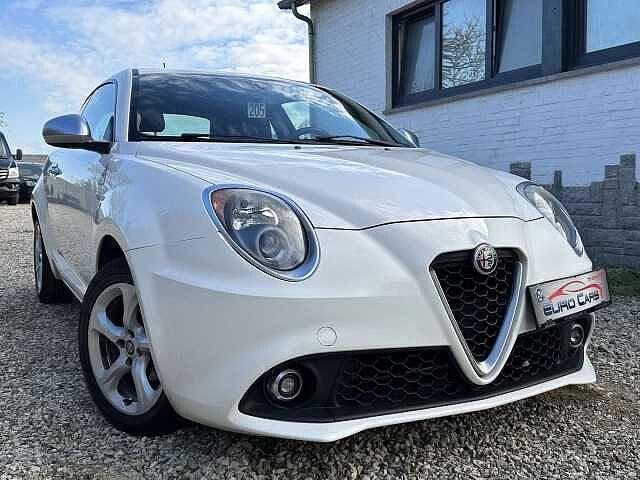 Alfa Romeo MiTo 1.4i Super FAIBLE EN, Auto's, Alfa Romeo, 57 kW, 4 zetels, 77 pk, Wit