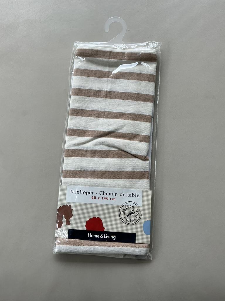 Nouveau chemin de table 40 x 140 cm, Maison & Meubles, Nappes, Enlèvement ou Envoi, Neuf, Rectangle