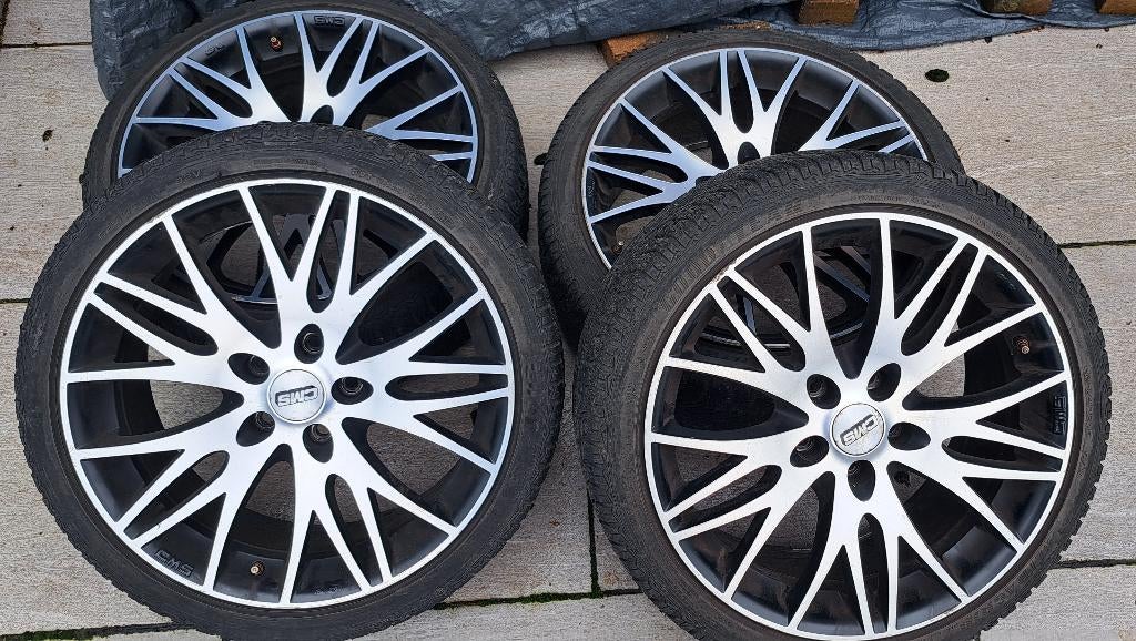 Lot de 4 jantes avec pneus d'hiver Goodyear.225/40R18-5x112., Autos : Pièces & Accessoires, Pneus & Jantes, Pneu(s), Pneus hiver