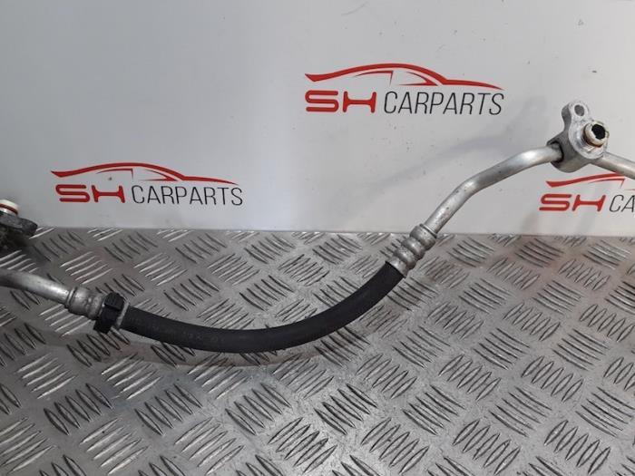 Tuyau clim d'un Ford Mondeo, -, 3 mois de garantie, -, -