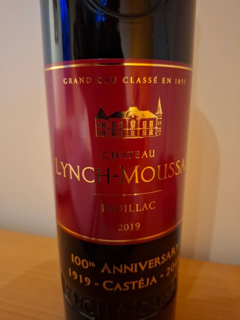 Caisse 12 Pauillac Lynch Moussas 2019 100e anniversary, Collections, Vins, Neuf, Pleine, Enlèvement, Vin rouge