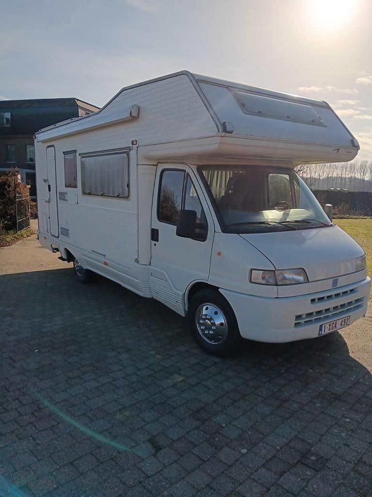 Mobilhome 7persoons, prijs 12500, Caravans en Kamperen, Mobilhomes, Ringverwarming, Particulier, Meer dan 6, Half-integraal