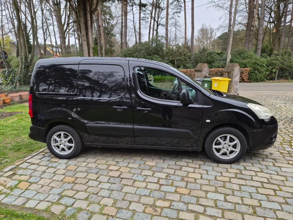 Citroen Berlingo, Voorwielaandrijving, 4 deurs, Stof, Citroën