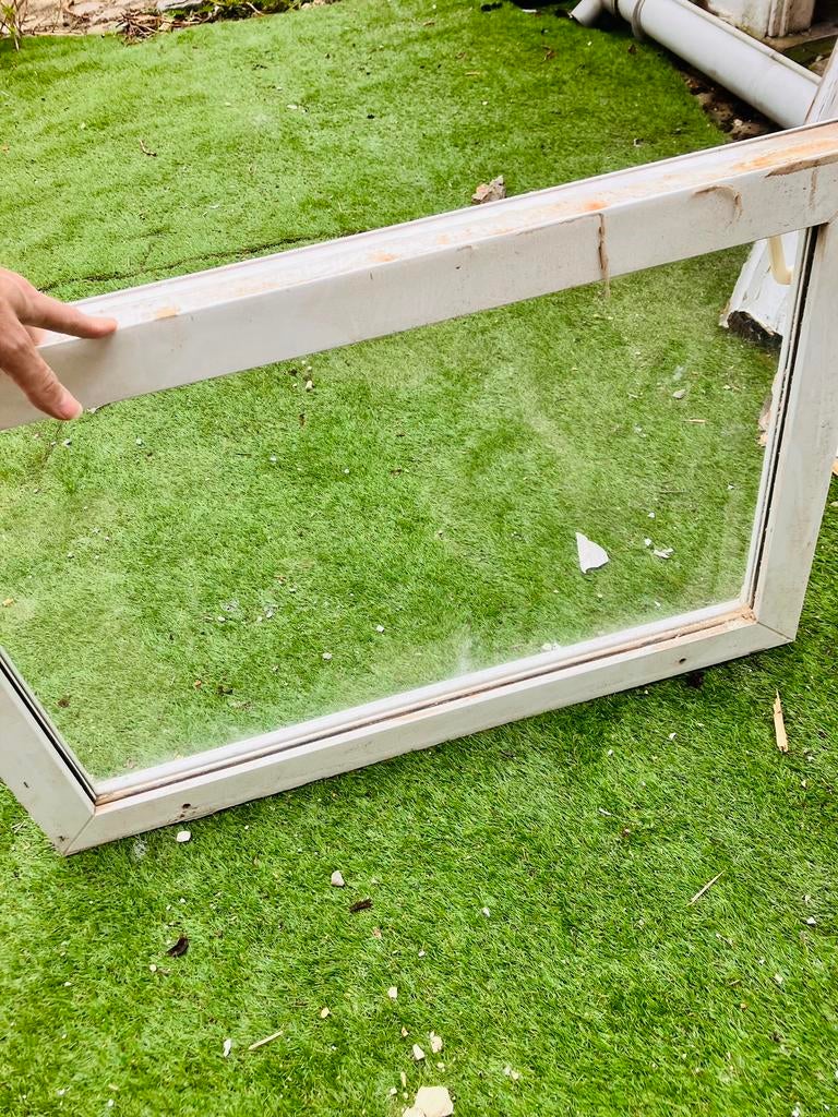 Raam 60 op 90 enkel glas pvc, Enlèvement