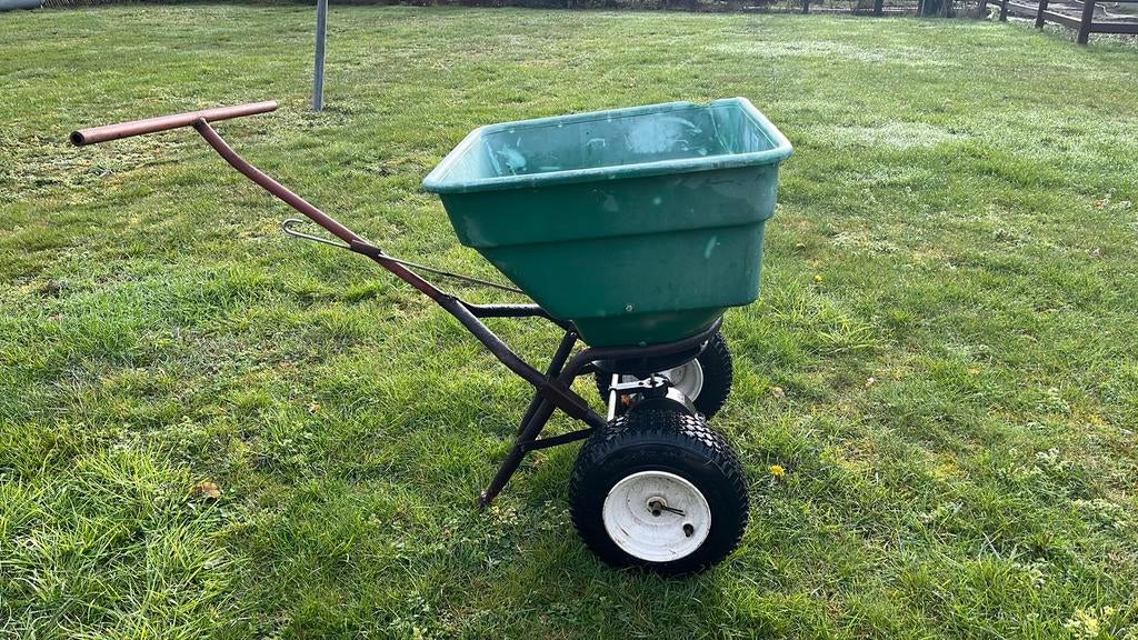 Strooier, Ophalen of Verzenden, Zo goed als nieuw