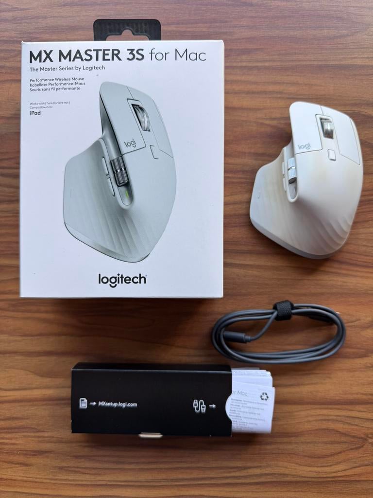 logitech MX MASTER 3S for Mac, Ophalen of Verzenden, Zo goed als nieuw, Muis