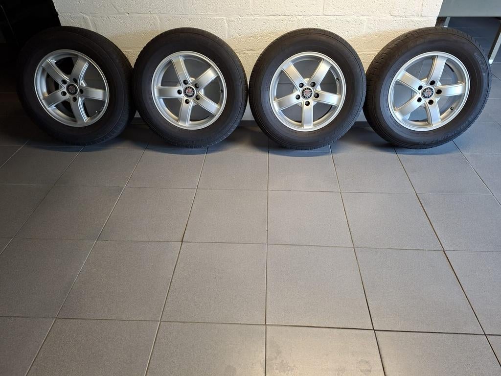 Winterbanden op velg 225 70R16, Ophalen, Winterbanden
