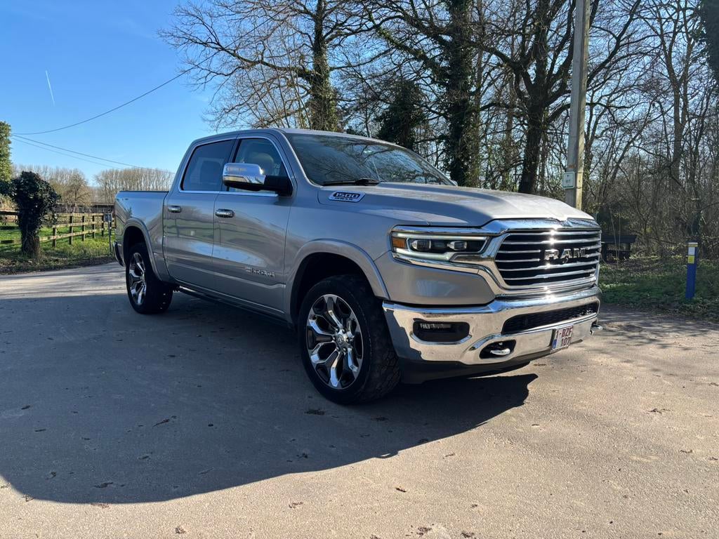 DODGE RAM 1500 LONGHORN 5.7 HEMI LUCHTVERING, Auto's, Dodge, Automaat, 295 kW, Leder, 5 zetels