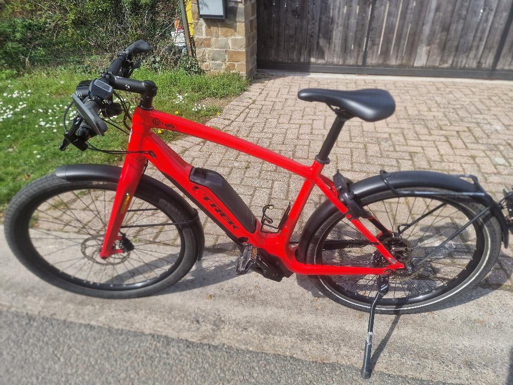 Speedpedelec Trek Super Commuter 8s+ Rouge, Vélos & Vélomoteurs, Vélos électriques, Utilisé, Autres marques, 30 à 50 km par batterie