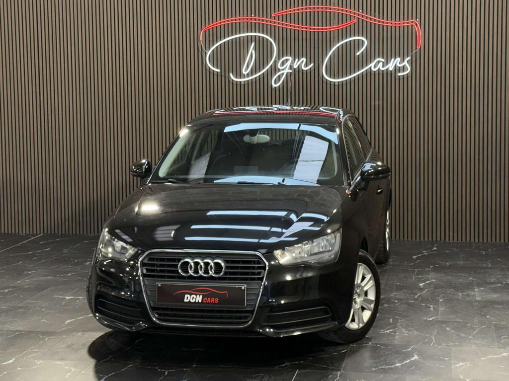 Audi A1 A1 Sportback 1.6 TDi Ambition (bj 2012), Auto's, Audi, Zwart, 4 cilinders, Zwart, Leder