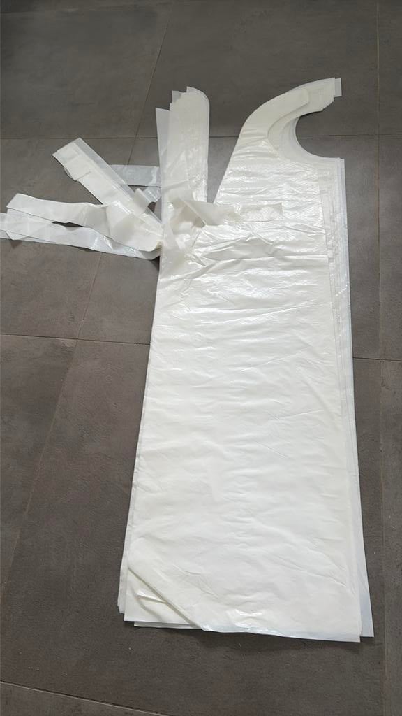 Wegwerpschorten wit plastic, Hobby & Loisirs créatifs, Peinture, Enlèvement, Neuf