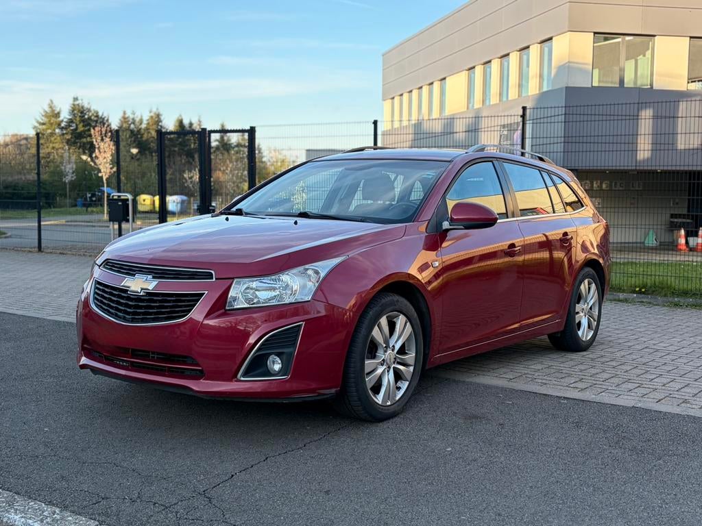 Chevrolet cruze 1.7 diesel 2013, Auto's, Chevrolet, Euro 5, Zwart, Leder en Stof, Cruze