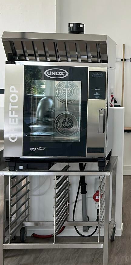 Unox Cheftop met afzuigkap en onderstel, Ophalen