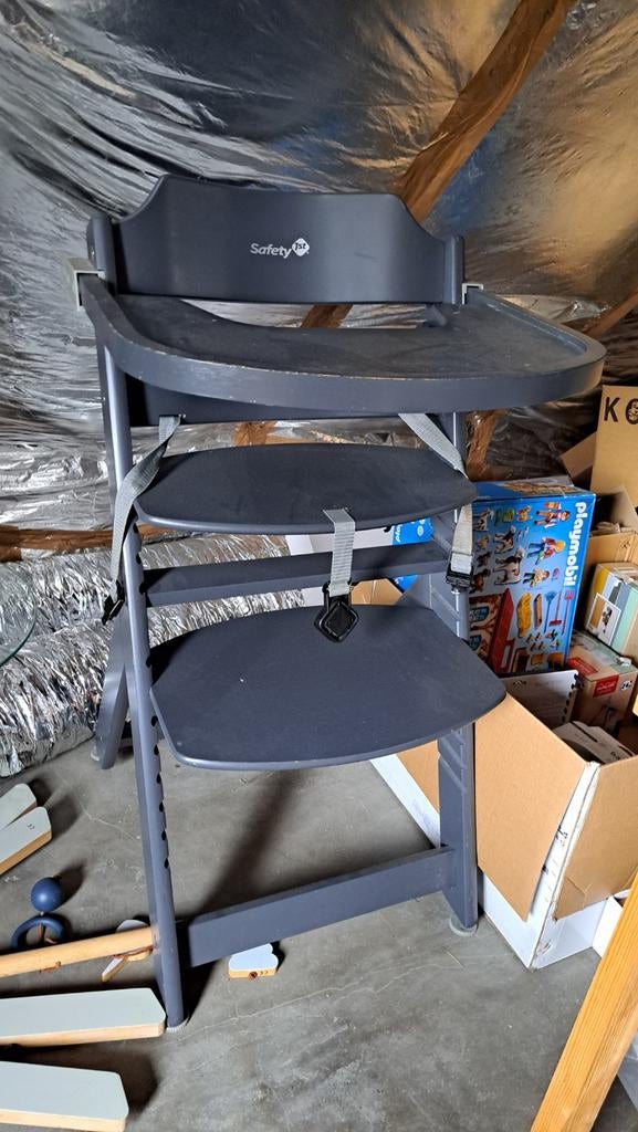 Eetstoel Safety first, Kinderen en Baby's, Kinderstoelen, Ophalen, Gebruikt, Meegroeistoel, Gordel(s)