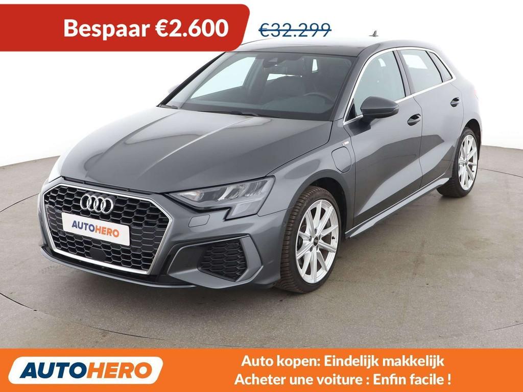 Audi A3 40 TFSIe S line (bj 2024, automaat), Auto's, Audi, Gebruikt, Euro 6, USB, Leder