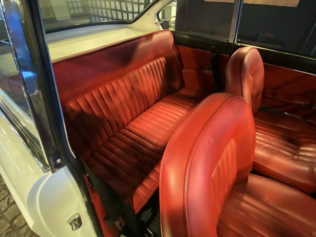 Lancia Flavia Boxer - Dubbele carburator (bj 1962), Auto's, Oldtimers, Wit, 62 kW, Bedrijf, Handgeschakeld