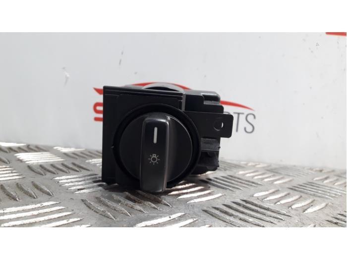 Licht Schakelaar van een Mercedes B-Klasse, Gebruikt, -, Ophalen of Verzenden, -