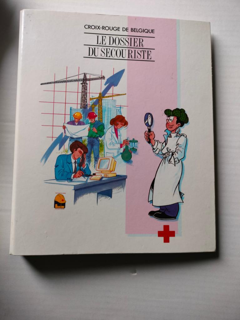 ️❤️ ❤️‍🩹 1993 -1994 croix rouge dossier de sécurité ❤️‍🩹, Collections, Enlèvement ou Envoi, Comme neuf, Ustensile
