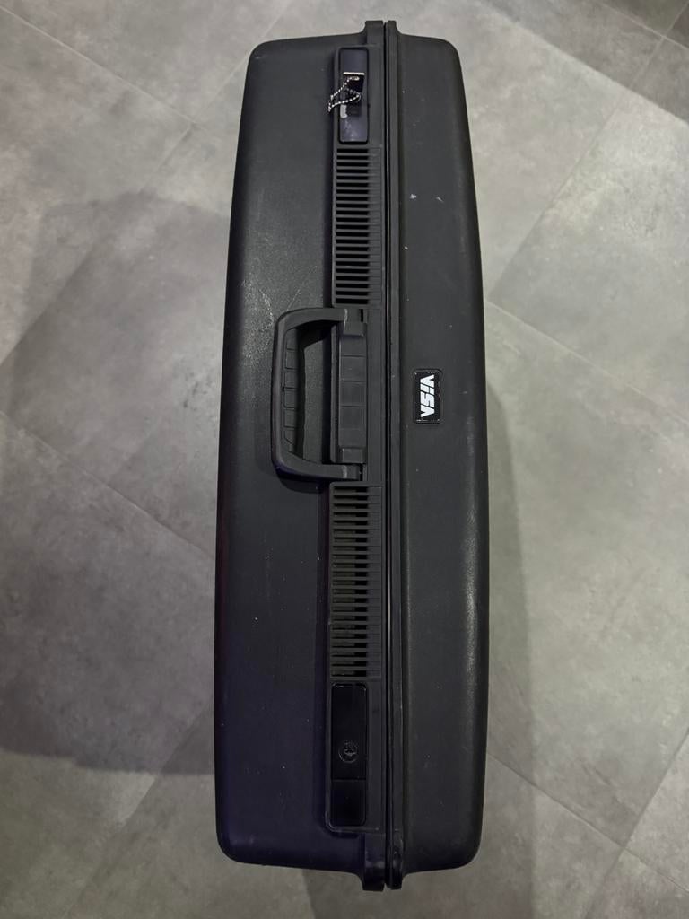 Valise rigide, Plastique dur, Enlèvement, Utilisé, 60 à 70 cm