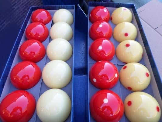 Alles voor biljart,darts en tafelvoetbal., Sports & Fitness, Enlèvement ou Envoi, Neuf, Queue ou Boules